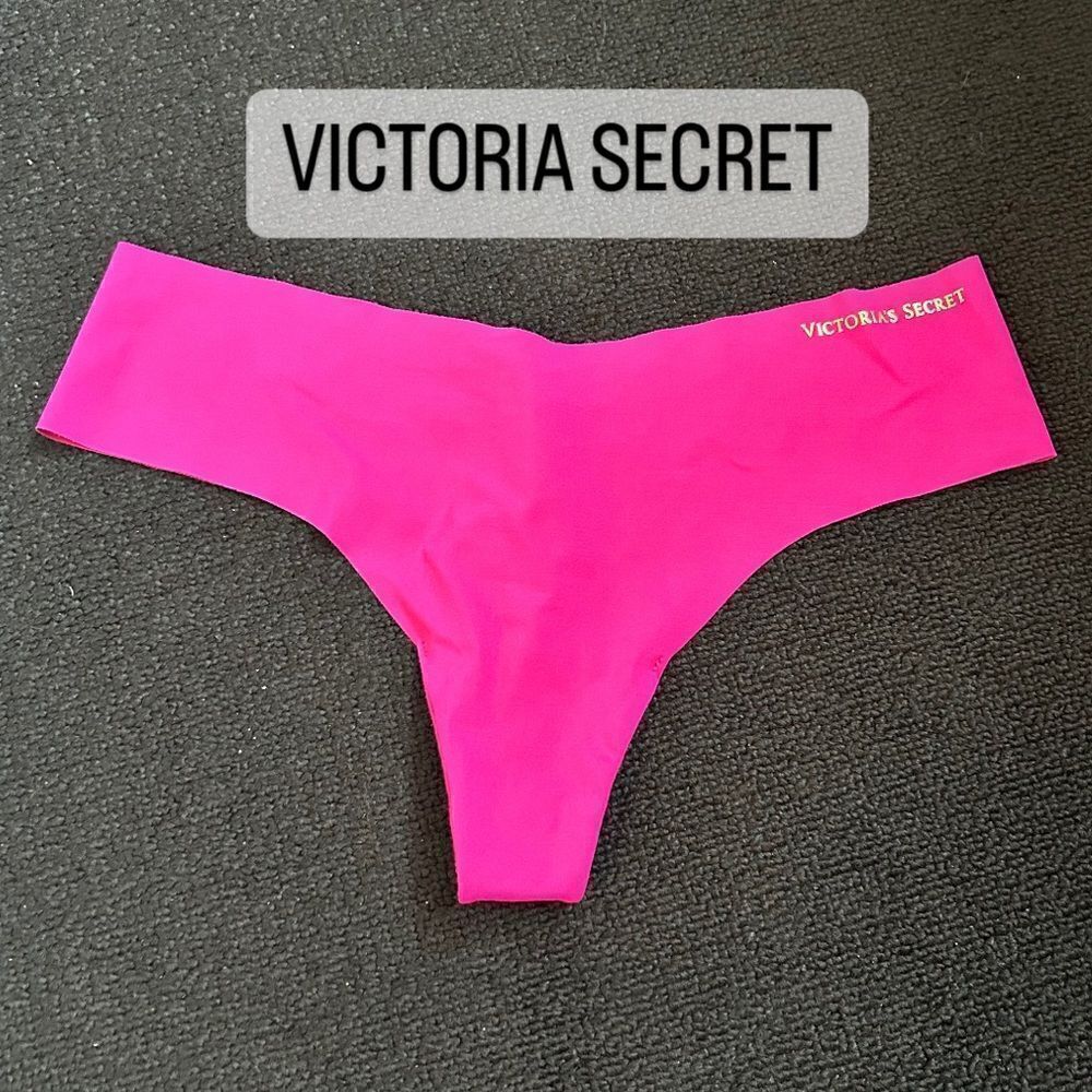 VS Victoria Secret fuchsia thong string bottom panty women’s M new